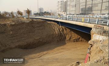 بازدید عضو شورای شهر از پروژه‌های منطقه ۲۲ 15