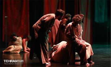 نمایش آئینی مذهبی «در انتظار...» 76