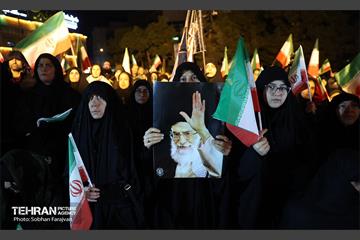 مراسم عزاداری شهادت رهبر انقلاب اسلامی در میدان شهید طهرانی‌مقدم 16