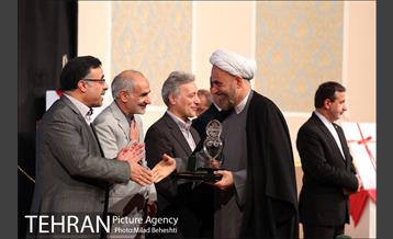 بیست و پنجمین جشنواره پژوهش و فناوری دانشگاه تهران‎ 16