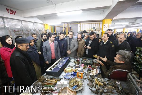 بازدید دکتر علی اعطا از پارکینگ پروانه  9