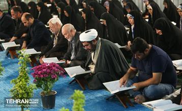 جزءخوانی قرآن کریم در حرم عبدالعظیم حسنی(ع) 12