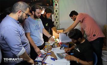 افتتاح نمایشگاه عطر سیب 17