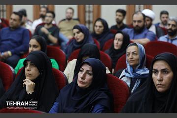 دیدار معاون مالی و اقتصاد شهری شهرداری تهران با نخبگان و فرهیختگان منطقه 19 13