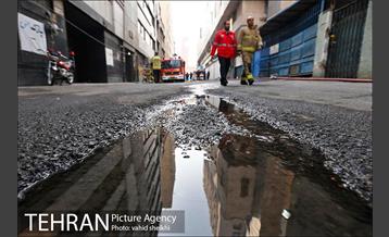 پایان عملیات اطفای حریق ساختمان برق حرارتی میدان ولیعصر 18