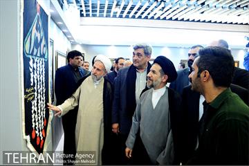 بازدید شهردار تهران از نمایشگاه عطر سیب 16