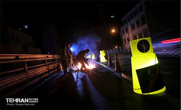 مرمت و بازسازی روکش پل تقاطع حافظ و طالقانی 3