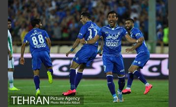 دیدار استقلال و ذوب آهن در لیگ برتر فوتبال 18