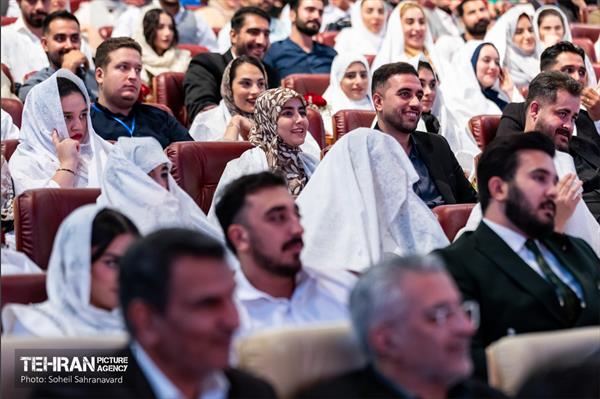 جشن ازدواج ۱۱۰ زوج جوان تهرانی
