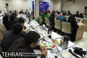 نشست هم اندیشی شهردار تهران با اصحاب رسانه 11