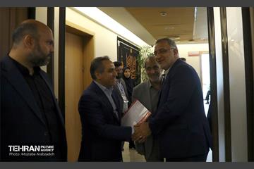 مراسم گرامیداشت روز کارمند
