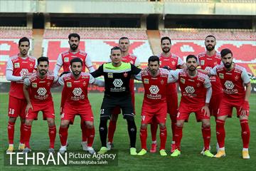 دیدار تیم های فوتبال پرسپولیس و سپاهان 2