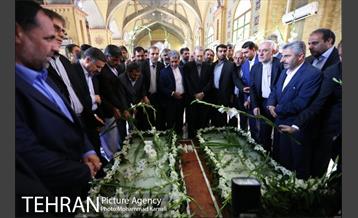 تجدید بیعت منتخبین مجلس دهم با آرمانهای امام خمینی (ره) 1