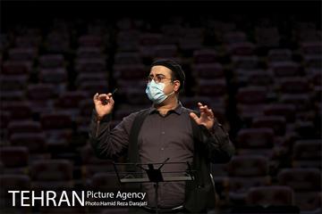 تمرین کنسرت آنلاین نغمه های تهران در برج میلاد 4