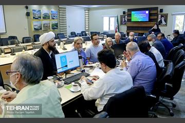ملاقات مردمی حبیب کاشانی با شهروندان منطقه 5