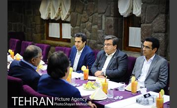 بازدید شهردار مونترال از دریاچه شهدای خلیج فارس(دریاچه چیتگر) 18