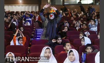 جشن "هر کودک نشانی خدا است" در فرهنگسرای بهمن 16