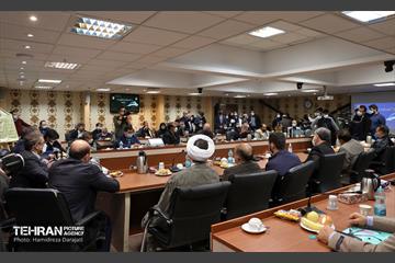 دیدار شهردار تهران با نخبگان منطقه 16 شهرداری 20