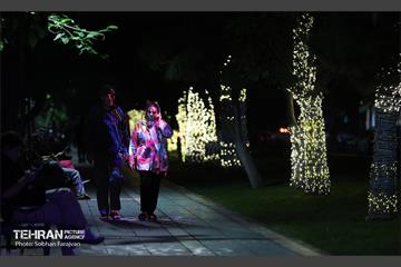 «جشن نور تهران» در بلوار کشاورز 9