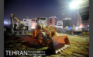 هم‌اکنون؛ جمع‌آوری کارگاه عمرانی میدان هفت تیر 23