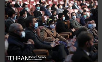 مراسم اختتامیه پنجمین دوره جایزه جهانی خشت طلایی تهران 44