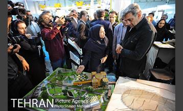 بازدید شهردار تهران از هجدهمین نمایشگاه بین المللى محیط زیست 10