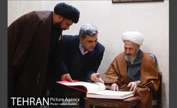 دیدار شهردار تهران با آیت الله العظمی جعفر سبحانی  13