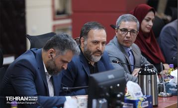 بازدید استاندار نجف اشرف از معاونت حمل و نقل و ترافیک 15