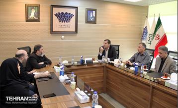 نشست مدیران اداره‌ کل سرمایه‌ انسانی با پرسنل برج میلاد 14