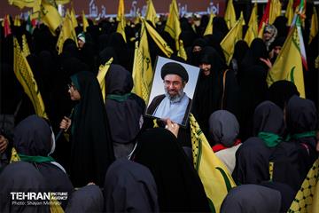 اجتماع «نوجوانان آرمانی، لشکر قدس»