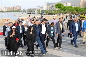 ششمین همایش پیاده روی خانوادگی بازنشستگان شهرداری تهران با حضور شهردار تهران 32
