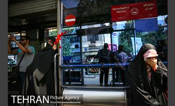 مراسم تشییع پیکرهای مطهر ۱۵۰ شهید تازه‌ تفحص‌ شده دفاع مقدس  - ۲ 4