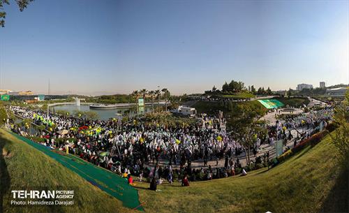 اجتماع بزرگ روزه اولی‌ها 1