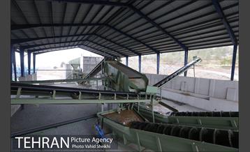 آیین بهره برداری از پروژه استحصال مصالح ساختمانی از پسماند خاک و نخاله 14