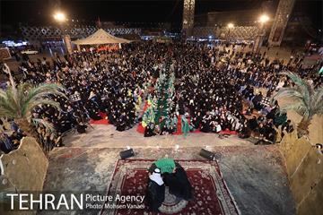 بزرگترین سفره حضرت رقیه(س) در میدان امام حسین(ع) 1