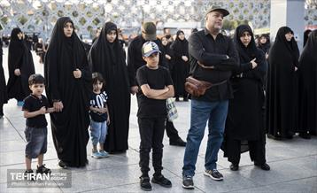 آیین بدرقه جاماندگان اربعین در میدان امام حسین(ع) 26