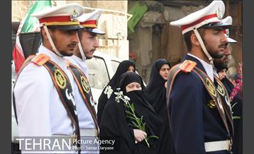 تشییع پیکر مطهر دو شهید گمنام 2