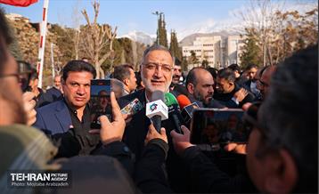 مراسم تشییع پیکر مرحوم اسماعیل احمدی 2