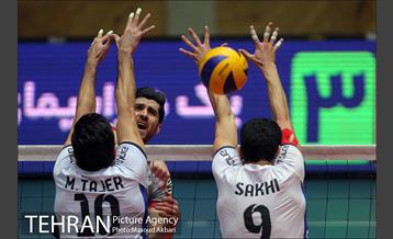 دیدار تیم های والیبال بانک سرمایه و هاوش گنبد