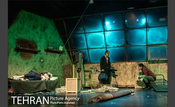 نمایش «سرایدار» 14