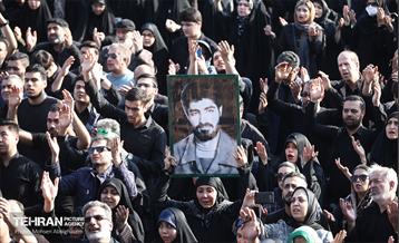 عزاداری شهادت امیرالمومنین (ع) در میدان امام حسین (ع) 56