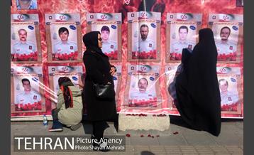 دومین سالگرد شهدای پلاسکو در محل این واقعه 18