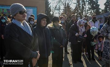 تور تهرانگردی ویـژه خانواده دیپلماتیک در منطقه 22