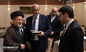 نشست «حقوق بشر در جهان، ایران و شهر» 12