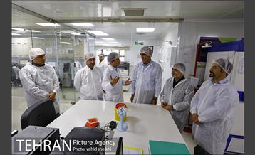 بازدید شهردار تهران از شرکت پرسیس ژن 16