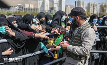 مراسم تشییع و خاکسپاری دوشهید گمنام دفاع مقدس در دریاچه چیتگر 66