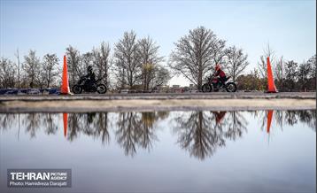 دومین دوره مسابقات موتورسواری سرعت  33