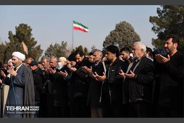 مراسم تشییع مرحوم محمدهادی چمران برادر مهدی چمران 30