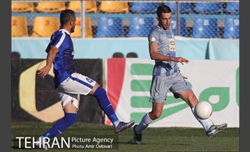 دیدار تیم های گلگهر سیرجان و استقلال تهران 6