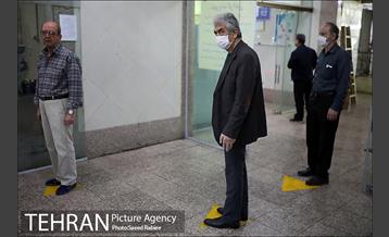 اجرای طرح فاصله گذاری اجتماعی در میدان میوه و تره بار صادقیه 10